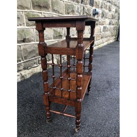 Antiker Liberty's Beistelltisch aus Eiche, Arts and Crafts, ca. 1910