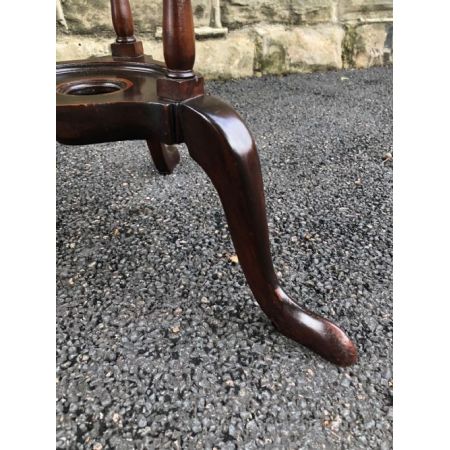 Antiker Waschtisch aus Mahagoni