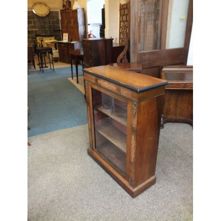 Kleiner antiker Bücherschrank aus Nussbaum, viktorianisch, ca. 1870