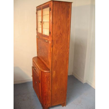 Antiker Küchenschrank aus Eiche, aus den 1930er Jahren