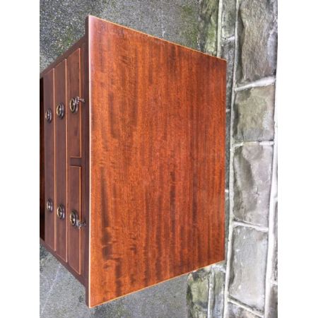 Antiker Nachttisch aus Mahagoni, ca. 1900