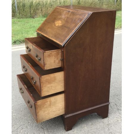 Antikes, kleines Inlaid Schreibbüro aus Mahagoni, ca. 1900