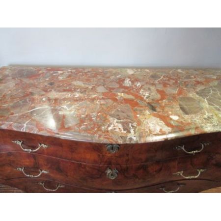 Antike Wallnusholz Kommode mit Inlay und Bombe-Front