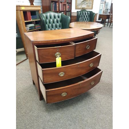 Kleine antike Bowfront Kommode