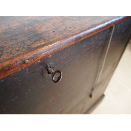 Seltene Kommode von einem georgischen Ingenieure oder Tischler circa 1790