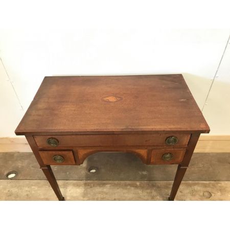 Antiker Sheraton-Revival Kneehole-Schreibtisch