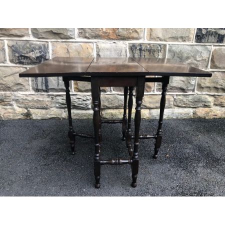 Antiker Sutherland Tisch aus Mahagoni