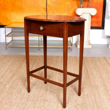  Antiker Schubladen Beistelltisch aus Eiche 