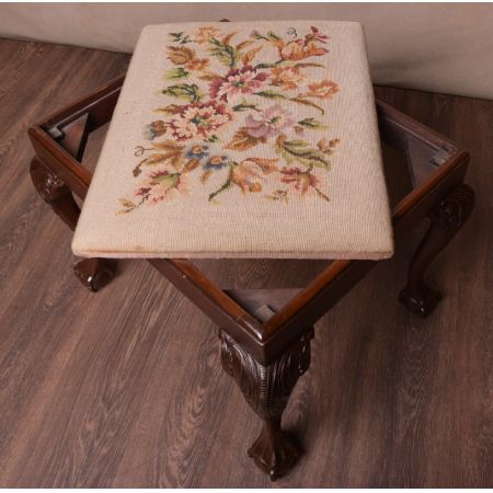 Antiker Hocker aus Mahagoni