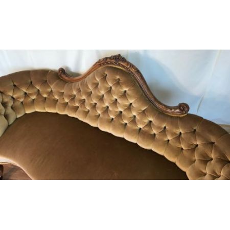 Antike viktorianische Couch aus Walnussholz