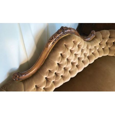 Antike viktorianische Couch aus Walnussholz