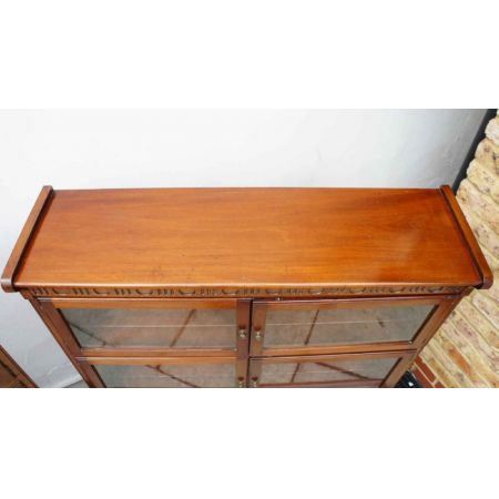 Paar 3-stufige Oxford Varsity Bücherregale aus Mahagoni