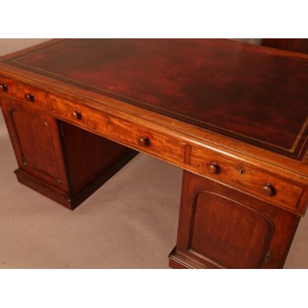 Antiker viktorianischer Mahagoni-Partnerschreibtisch um 1860