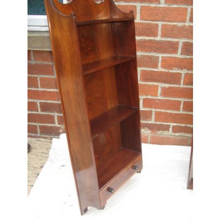 Antikes Paar Wandregale aus dem 19. Jahrhundert