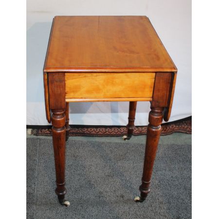 Kleiner viktorianischer Satinholz-Drop-Leaf-Tisch