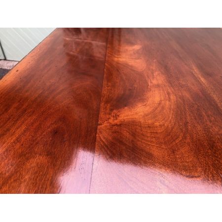 antiker, ausziehbarer Esstisch aus Nussbaumhoolz Massivholz 1860