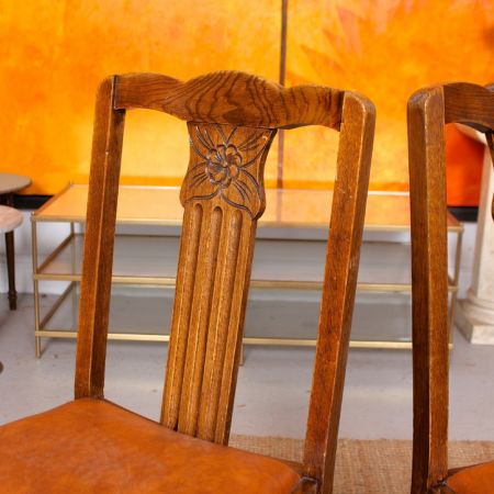 antike Esstisch mit sechs passenden Stühlen aus Eiche Massivholz 1920