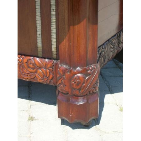 Antiker Esstisch aus Mahagoni