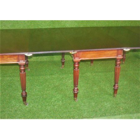 Premium! Antiker Mahagoni Esstisch aus der Zeit William 4.