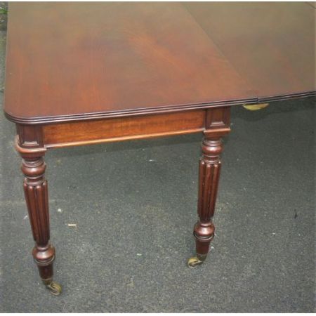 Premium! Antiker Mahagoni Esstisch aus der Zeit William 4.