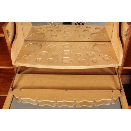 Art-Deco-Walnuss-Cocktailschrank im Epstein-Stil