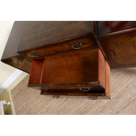 Antikes Art Deco Sideboard aus Nussbaumholz