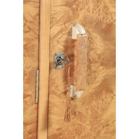 Sechsteiliges Schlafzimmerset im antiken englischen Art-Déco-Stil aus Wurzelnussholz Massivholz von M. P. Davis Furniture Manufacturers of London um 1930