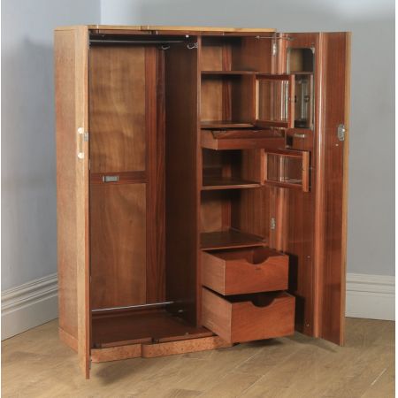 Sechsteiliges Schlafzimmerset im antiken englischen Art-Déco-Stil aus Wurzelnussholz Massivholz von M. P. Davis Furniture Manufacturers of London um 1930