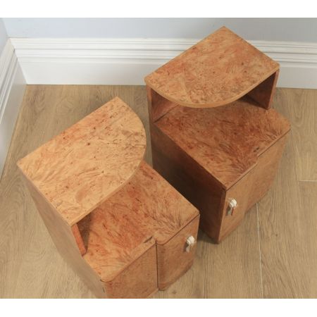 Sechsteiliges Schlafzimmerset im antiken englischen Art-Déco-Stil aus Wurzelnussholz Massivholz von M. P. Davis Furniture Manufacturers of London um 1930