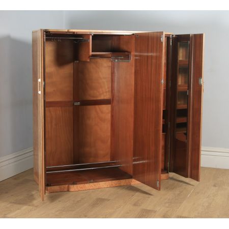 Sechsteiliges Schlafzimmerset im antiken englischen Art-Déco-Stil aus Wurzelnussholz Massivholz von M. P. Davis Furniture Manufacturers of London um 1930