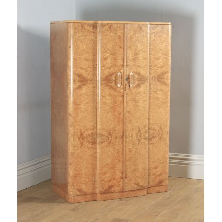 Sechsteiliges Schlafzimmerset im antiken englischen Art-Déco-Stil aus Wurzelnussholz Massivholz von M. P. Davis Furniture Manufacturers of London um 1930