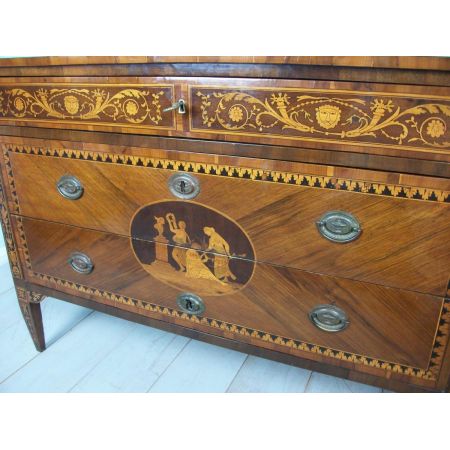 Premium! Italienische Kommode mit Intarsien aus Nussbaumholz Massivholz 18. Jh antik