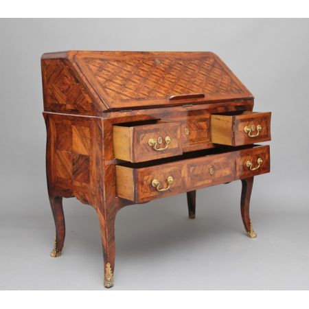 Premium! Antiker französischer Palisander-Schreibtisch aus dem 18. Jahrhundert