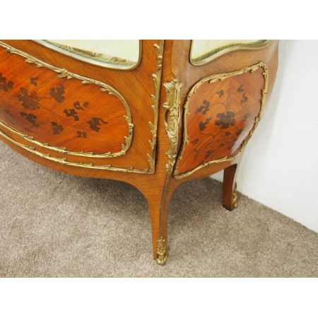 Antike französische Palisander Bombe Front Vitrine