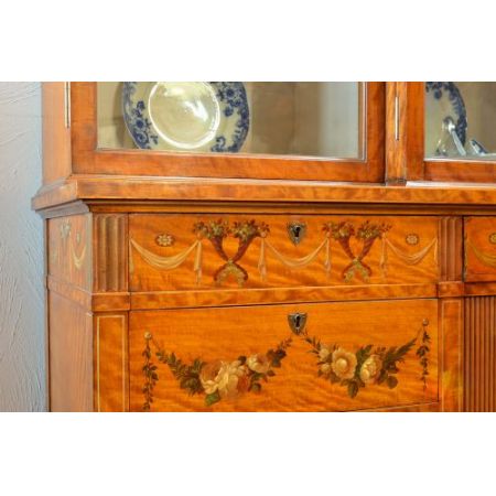 Große, antike Vitrine aus Satinholz Massivholz um 1850