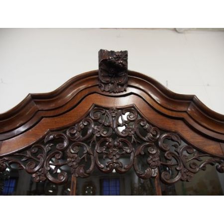 Antikes niederländisches Bookcase aus Walnussholz