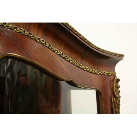 Antike französisch Kingwood Vernis Martin Schrank