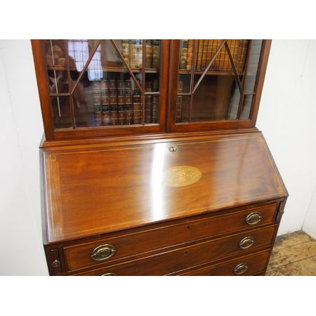 Antikes Inlaid Mahagoni Bücherregal aus der Zeit George III 