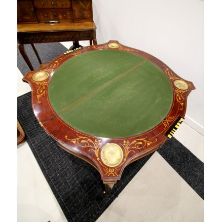 Viktorianischer Spieltisch von Edwards & Roberts aus Mahagoni Massivholz antik