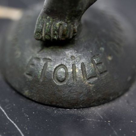 Antike Art Deco Bronzefigur von Serge Zelikson