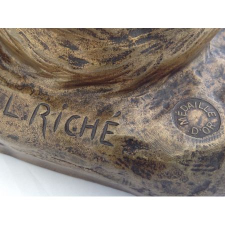 Antike Bronzeskulptur eines Deutschen Schäferhundes von Louis Riché