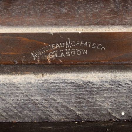 Hübscher George III.-Eckschrank aus Mahagoni Massivholz um 1790 antik