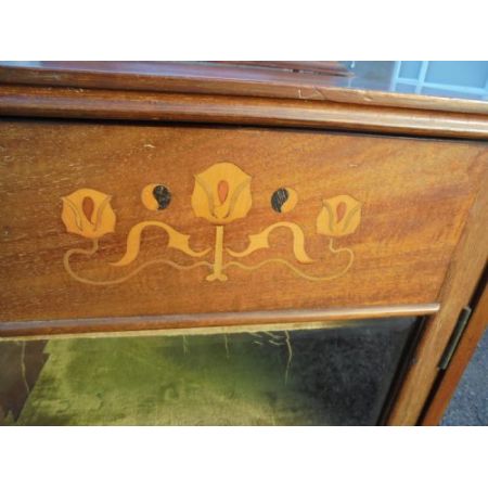 Antiker Jugendstil-Musikschrank aus Mahagoni Massivholz, um 1910
