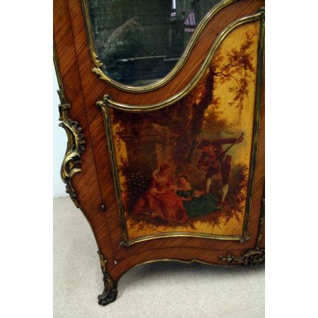 Französisch Kingwood Vitrine