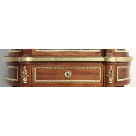 Antike Vitrine aus französischem Mahagoni, die Paul Sormani zugeschrieben wird