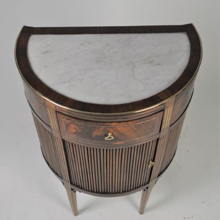 Premium! Antikes Paar Nachttische aus französischem Mahagoni und Messing