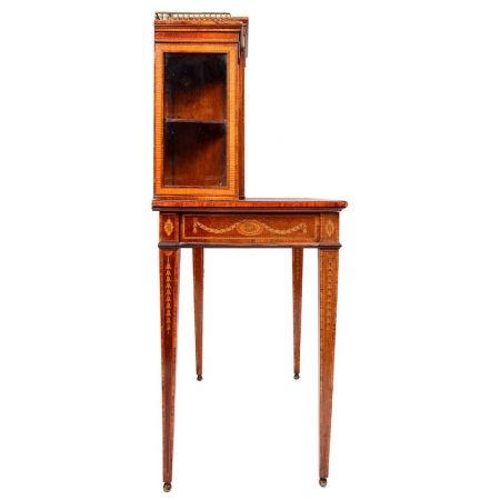 Antiker Schreibtisch aus der edwardianischen Zeit, 19. Jahrhundert.