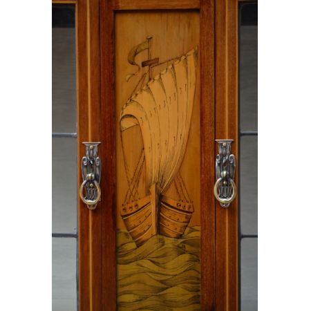 Premium! Antiker stilvoller Schrank mit Spiegel im Jugendstil