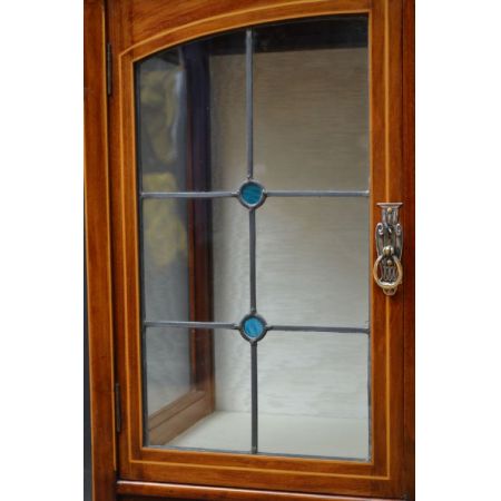 Premium! Antiker stilvoller Schrank mit Spiegel im Jugendstil