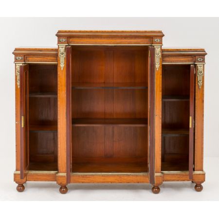 Antiker viktorianischer Satinholzschrank von hervorragender Qualität